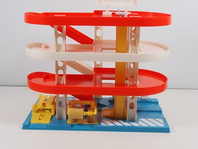 Lot 517 - A MATCHBOX MG6 plastic garage set in original...