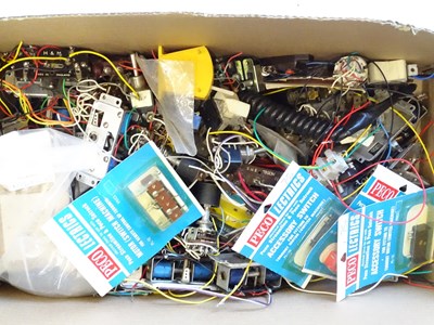 Lot 251 - A large quantity of electrical accessories by...