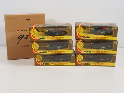 Lot 570 - A CORGI trade box containing x6 #923 Sikorsky...