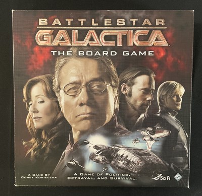 Lot 591 - BATTLESTAR GALATICA THE BOARD GAME (2008)...