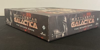 Lot 591 - BATTLESTAR GALATICA THE BOARD GAME (2008)...