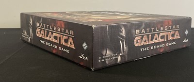 Lot 591 - BATTLESTAR GALATICA THE BOARD GAME (2008)...