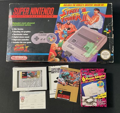 Lot 664 - SUPER NINTENDO ENTERTAINMENT SYSTEM Street...