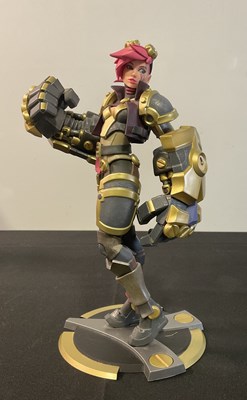 Lot 625 - A group of League of Legends and Anime...