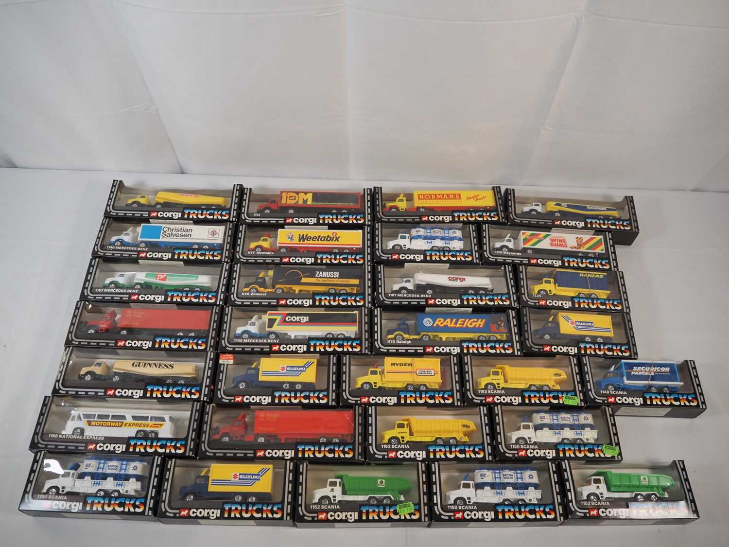 Lot 25 - A group of CORGI diecast articulated lorries...