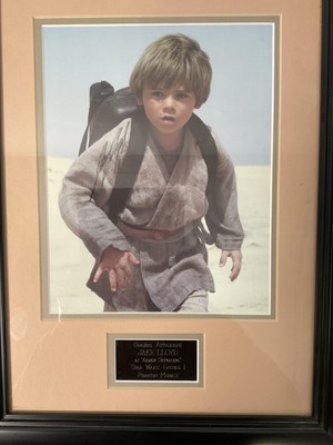 Lot 743 - A pair of STAR WARS autographs comprising...