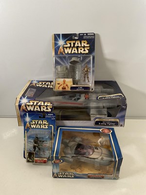 Lot 706 - A group of STAR WARS: A New Hope figures and...