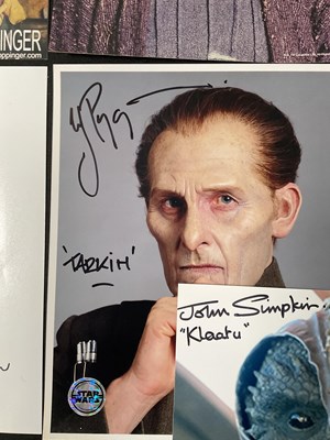 Lot 748 - A group of STAR WARS actor autographs on 8” x...