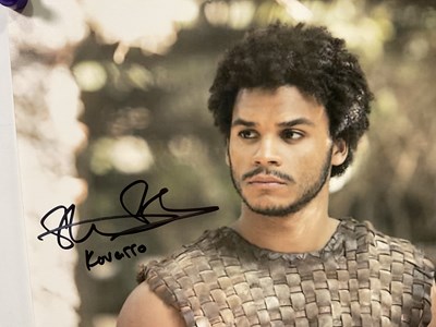 Lot 546 - GAME OF THRONES - A group of 8 game of thrones...