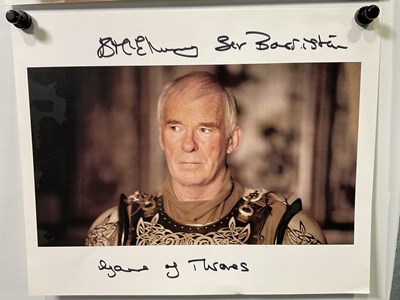 Lot 546 - GAME OF THRONES - A group of 8 game of thrones...