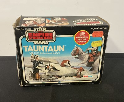 Lot 702 - A STAR WARS Palitoy Tauntaun figurine with...
