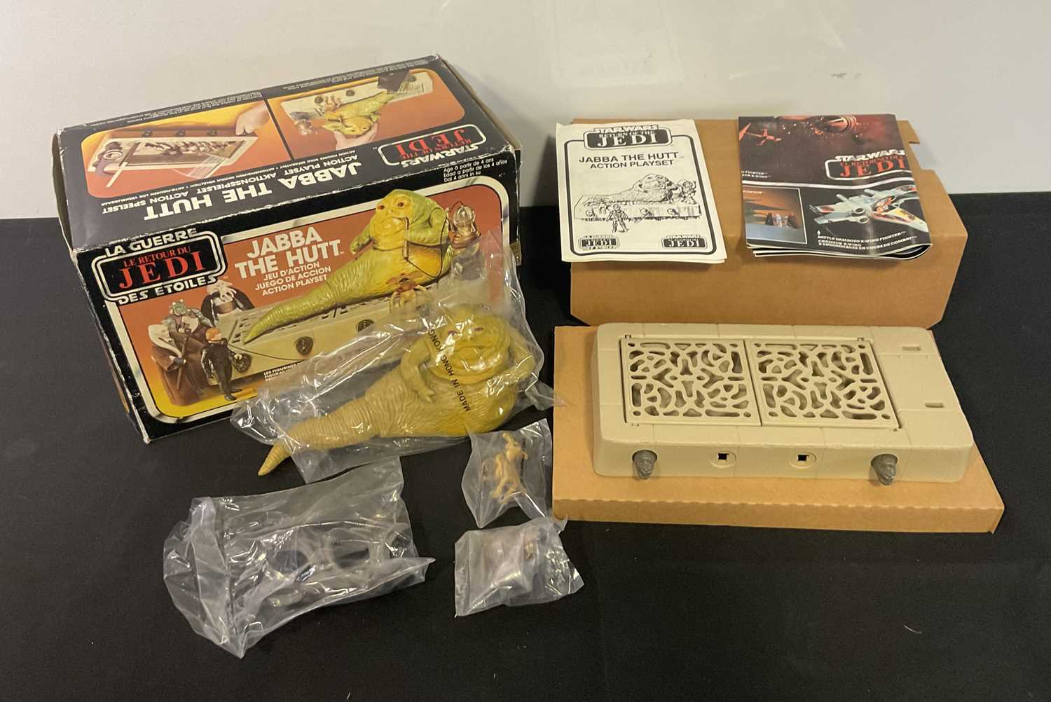 Lot 723 - STAR WARS: A Jabba The Hutt Action Playset by...