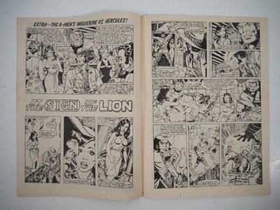 Lot 2 - MARVEL COMIC #335 (1979 - MARVEL UK) - Rare...