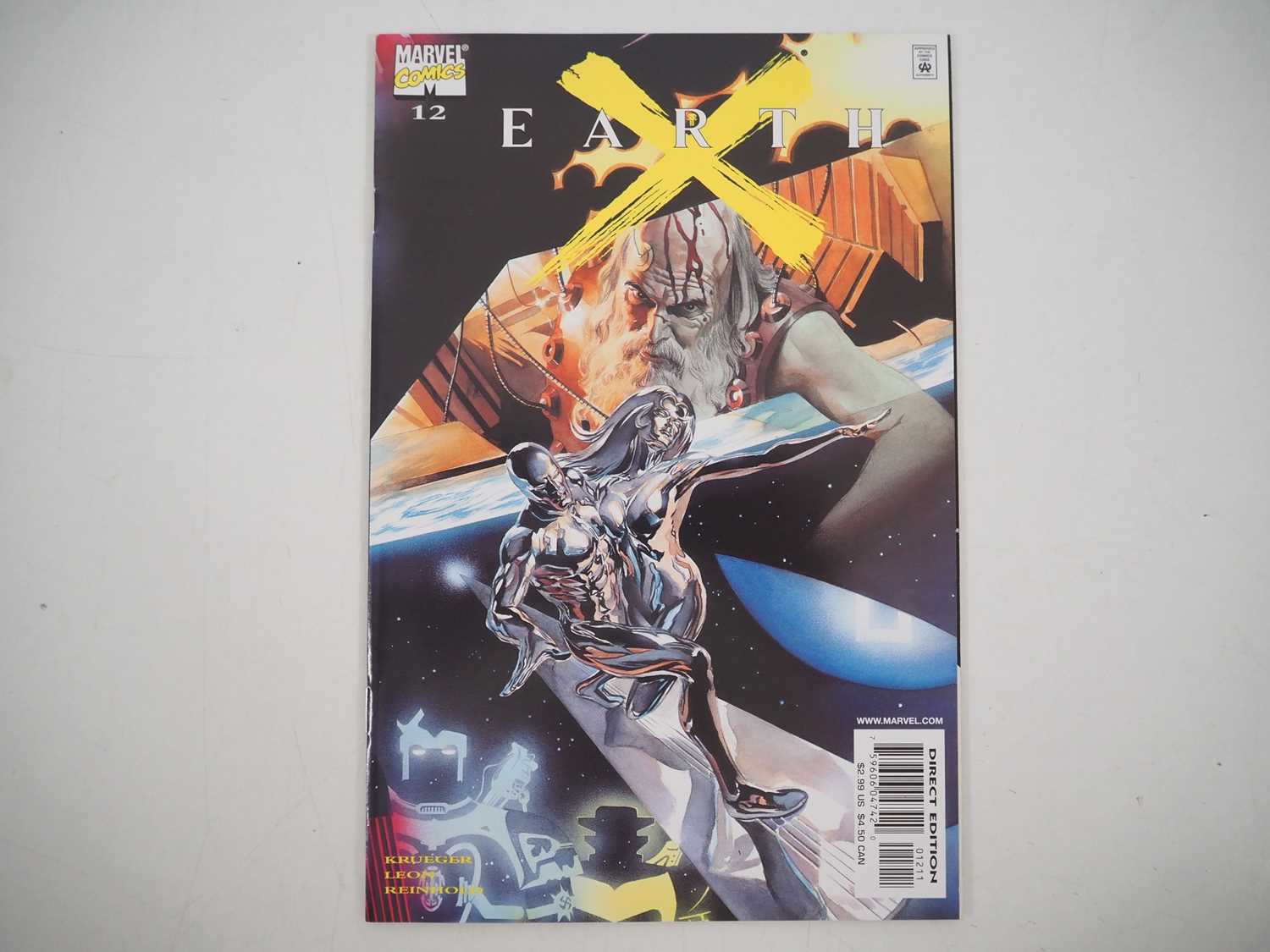 Lot 18 - EARTH X #12 (2000 - MARVEL) - The first...