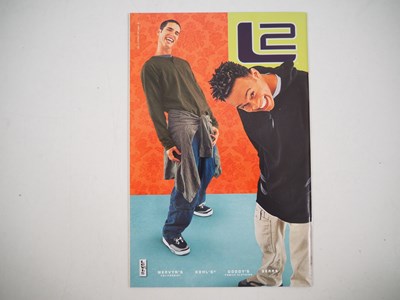 Lot 18 - EARTH X #12 (2000 - MARVEL) - The first...