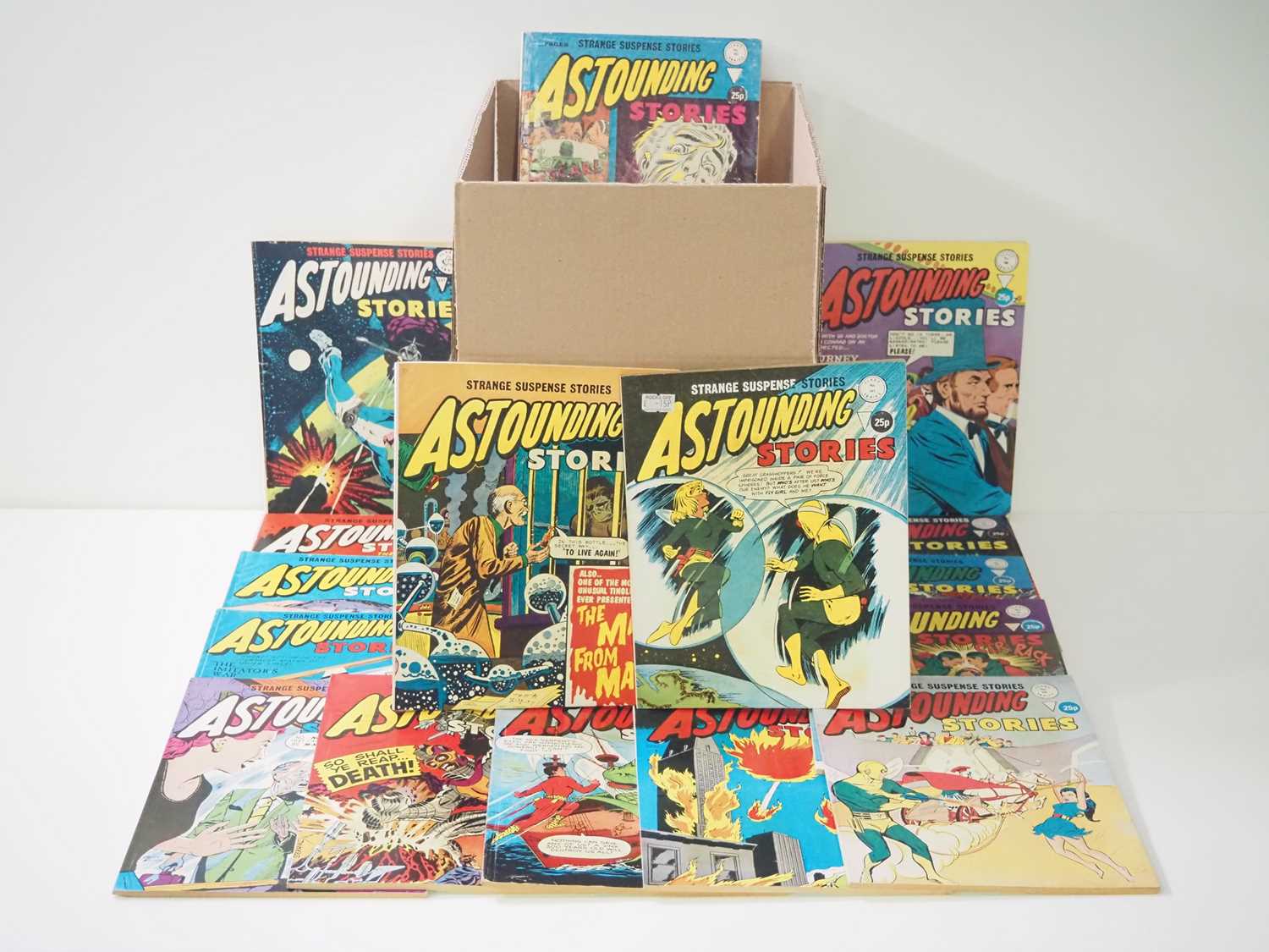 Lot 131 - ASTOUNDING STORIES #147-174, 176-188, 190-195...