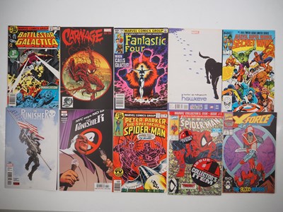 Lot 358 - MIXED MARVEL COMIC LOT (10 in Lot) - Includes...