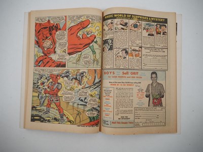 Lot 367 - SILVER SURFER #1 - (1968 - MARVEL) - Silver...