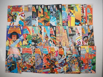 Lot 441 - BATMAN AND THE OUTSIDERS #1 to 32 + ANNUALS #1...