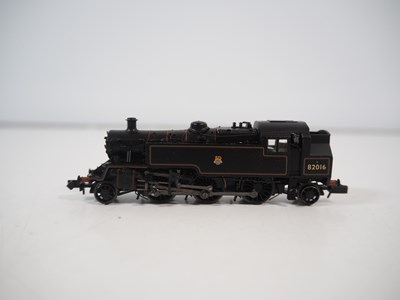 Lot 6 - A pair of GRAHAM FARISH N gauge steam tank...