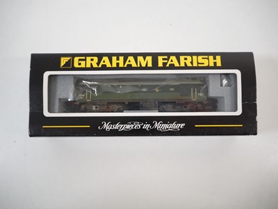 Lot 8 - A group of N gauge diesel locomotives...
