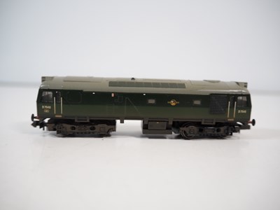 Lot 8 - A group of N gauge diesel locomotives...