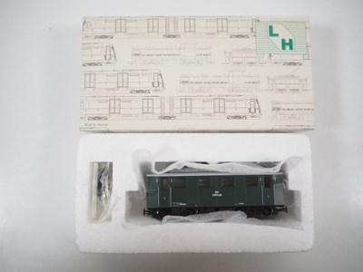 Lot 18 - A pair of HOe Austrian outline locomotives...