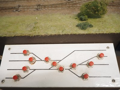 Lot 21 - A HOe / OO9 model railway layout of a yard /...