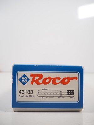 Lot 25 - A pair of ROCO HO gauge 3-car Duwag tram cars...