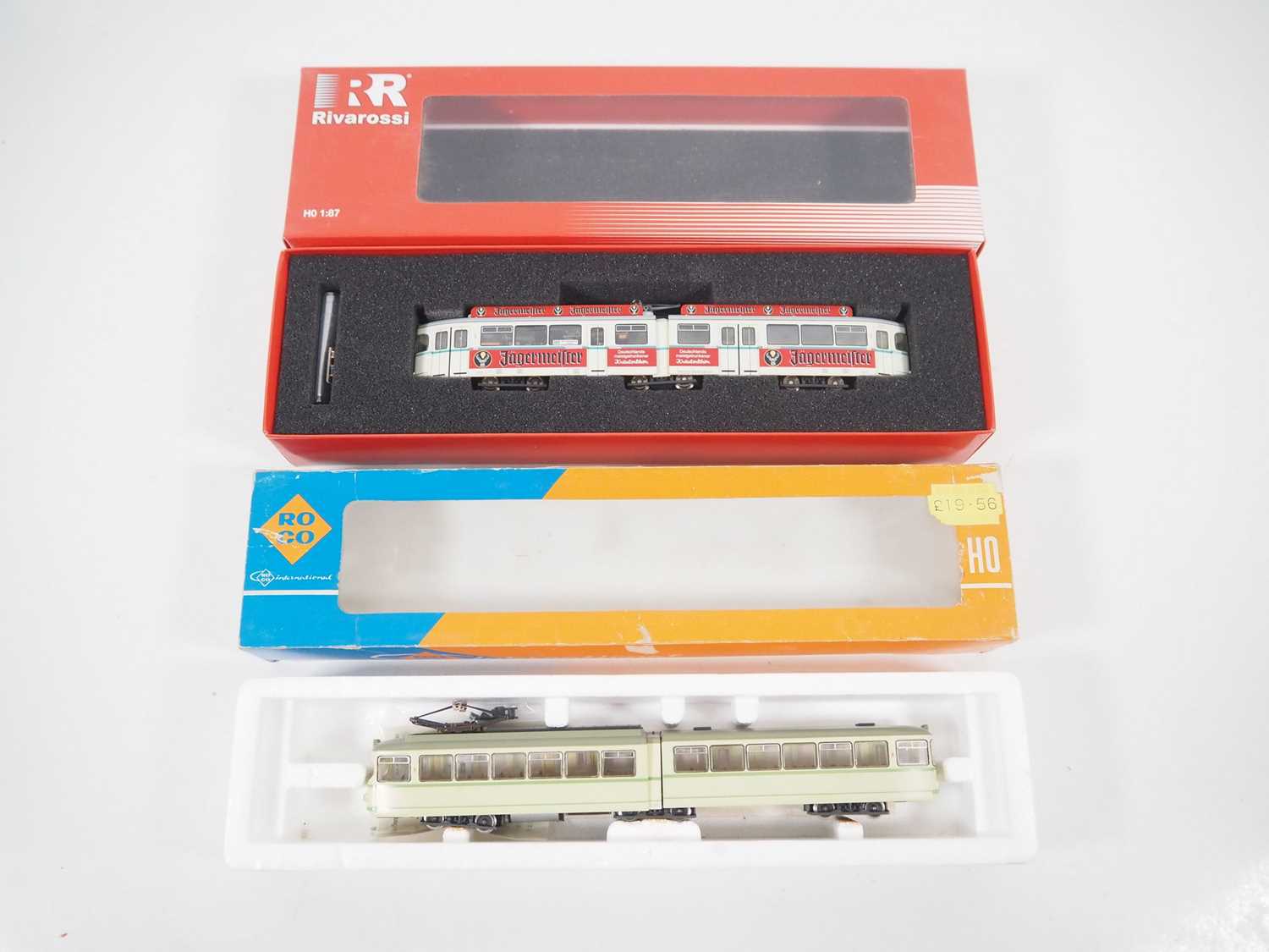 Lot 26 - A pair of RIVAROSSI and ROCO HO gauge 2-car...
