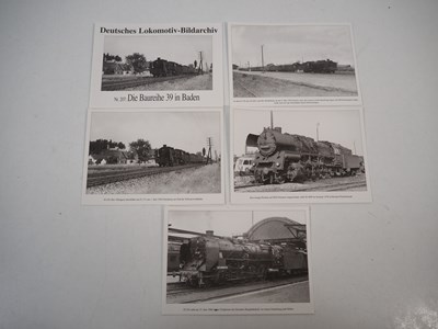 Lot 28 - A pair of HO gauge steam locomotives...