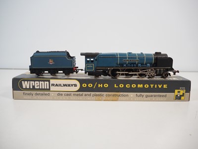 Lot 35 - A pair of WRENN OO gauge steam locomotives...