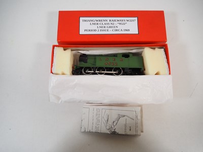 Lot 36 - A group of WRENN OO gauge steam tank...