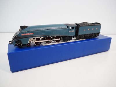 Lot 37 - A pair of WRENN OO gauge class A4 steam...