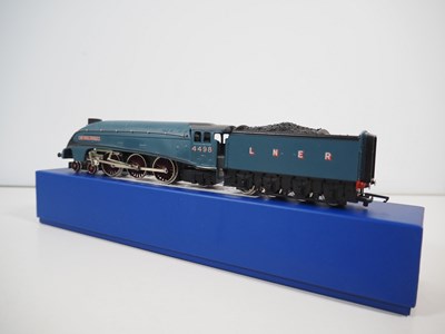 Lot 37 - A pair of WRENN OO gauge class A4 steam...