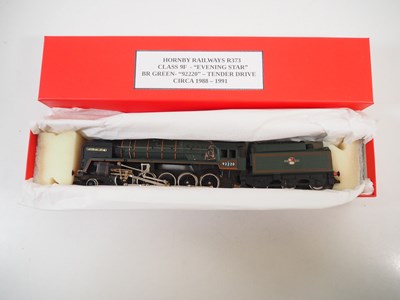 Lot 39 - A group of HORNBY OO gauge 1980s production...