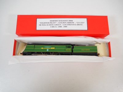 Lot 39 - A group of HORNBY OO gauge 1980s production...