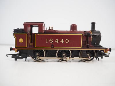 Lot 45 - A group of HORNBY OO gauge 1980s issue steam...