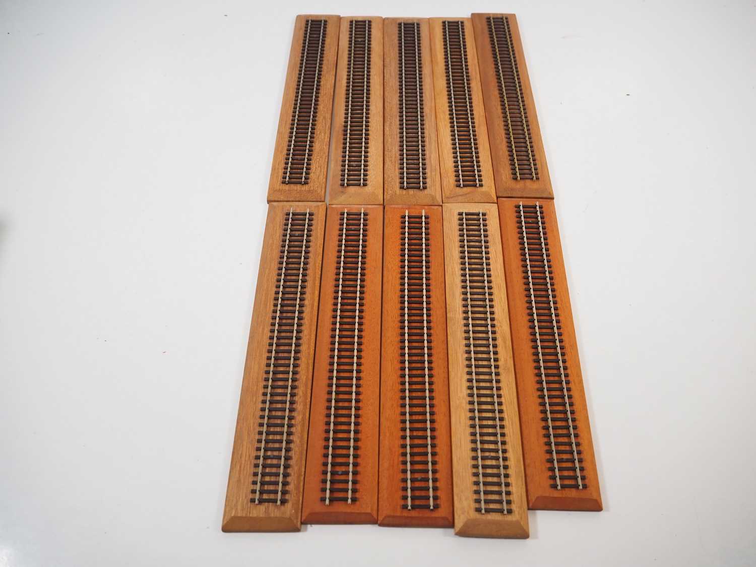 Lot 48 - A group of WRENN OO gauge wooden presentation...