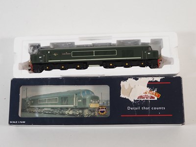 Lot 100 - A group of BACHMANN OO gauge diesel...