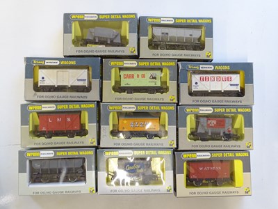 Lot 266 - A group of assorted WRENN wagons as lotted -...