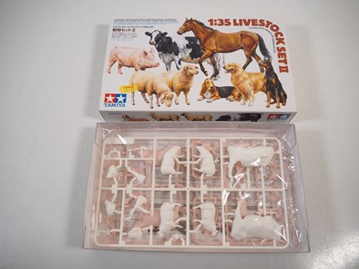 Lot 270 - A group of TAMIYA 1:35 scale unbuilt plastic...