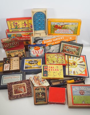 Lot 307 - A large quantity of vintage boxed games, some...