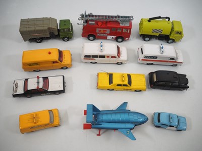Lot 494 - A quantity of unboxed DINKY diecast cars, vans...