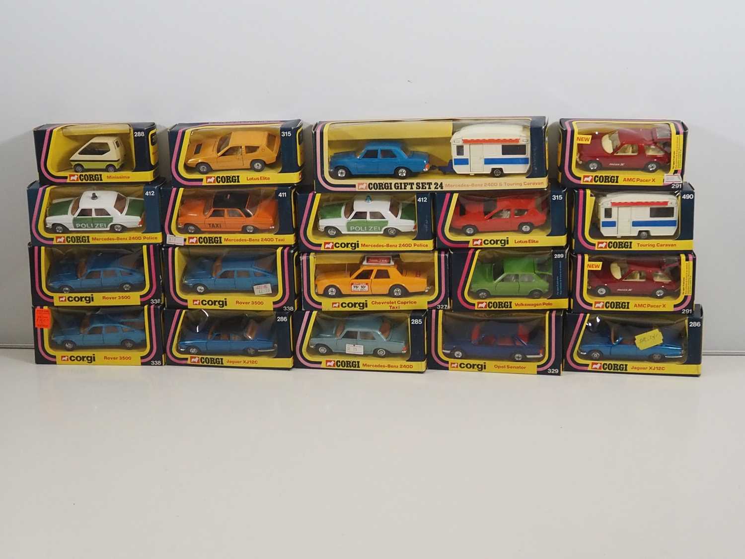 Lot 513 - A group of CORGI diecast cars all in 1970's...