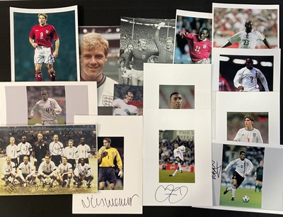 Lot 524 - FOOTBALLERS - A selection of signed items by...