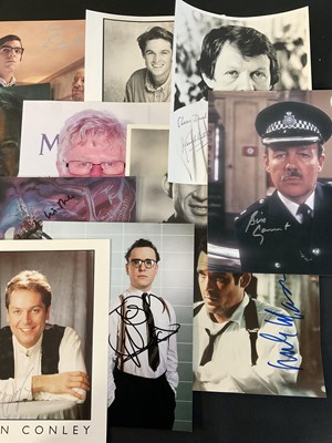 Lot 504 - A selection of mixed photographs and other...
