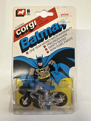 Lot 3 - CORGI Juniors #23 Batman Batbike on a US issue...