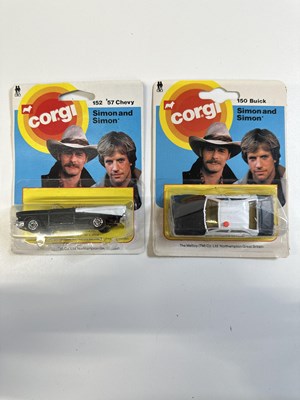 Lot 13 - A pair of CORGI Juniors #150 'Simon and Simon'...