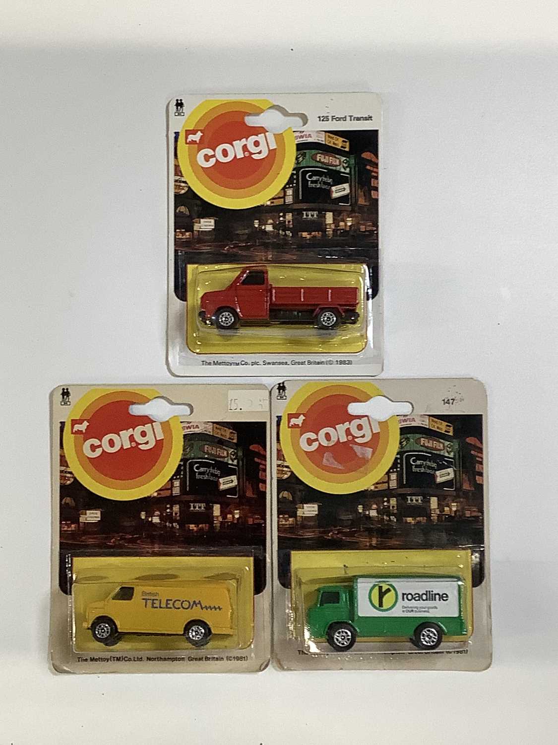 Lot 42 - Early 1980's CORGI Juniors on 'Piccadilly...